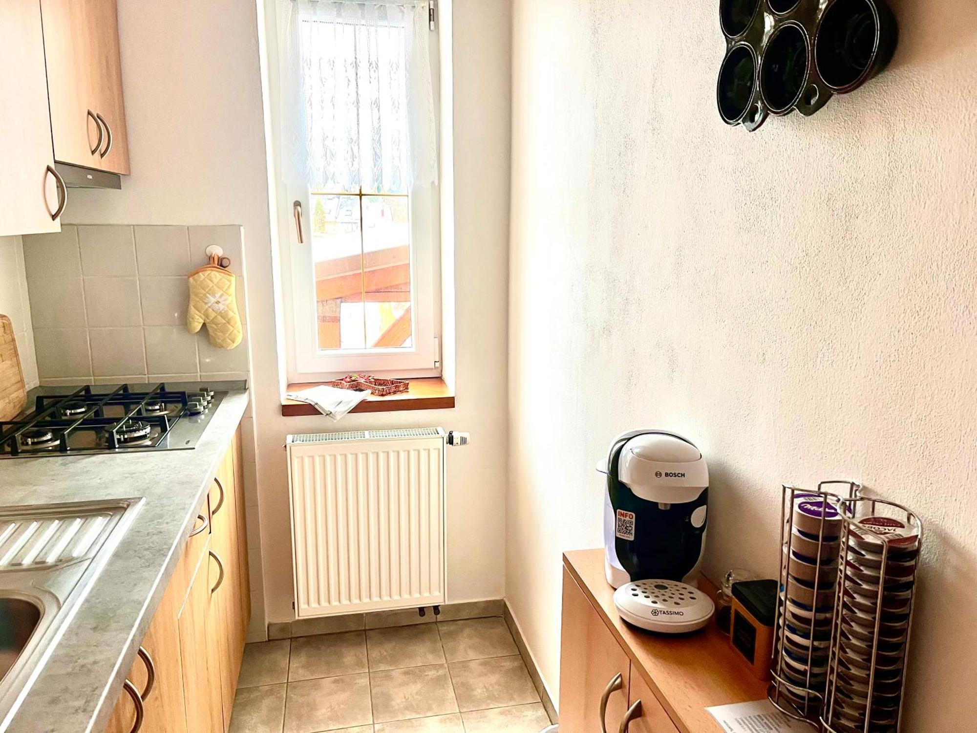 P&P Jicin Apartments - Soukrome 2-3 Luzkove Pokoje S Vlastni Kuchyni A Koupelnou Exteriör bild
